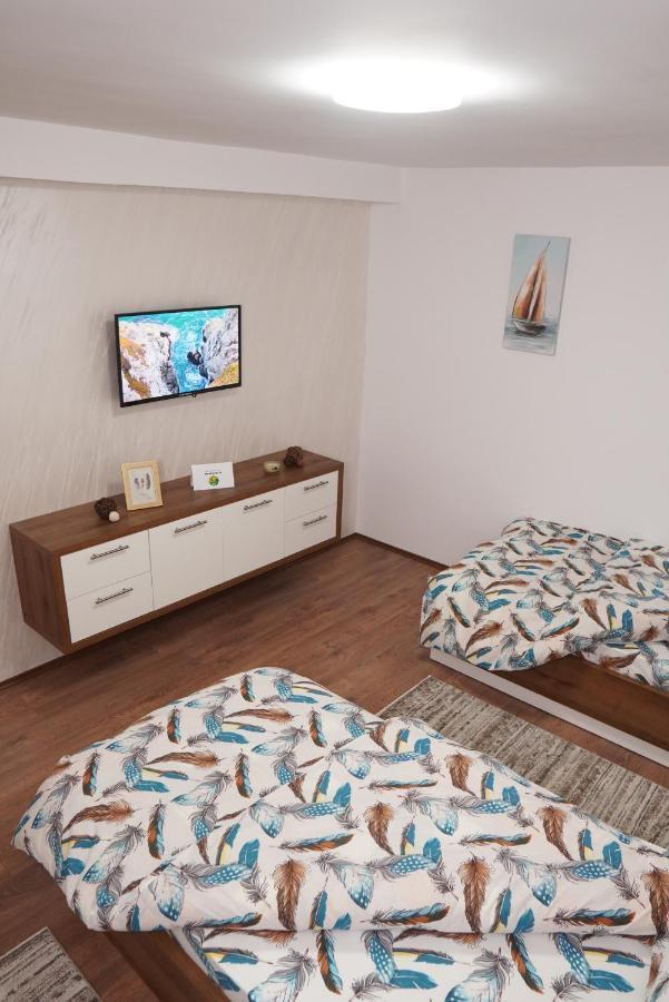 Apartments Manitovac M Nikšić المظهر الخارجي الصورة