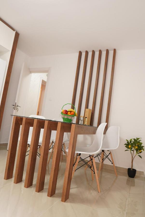 Apartments Manitovac M Nikšić المظهر الخارجي الصورة